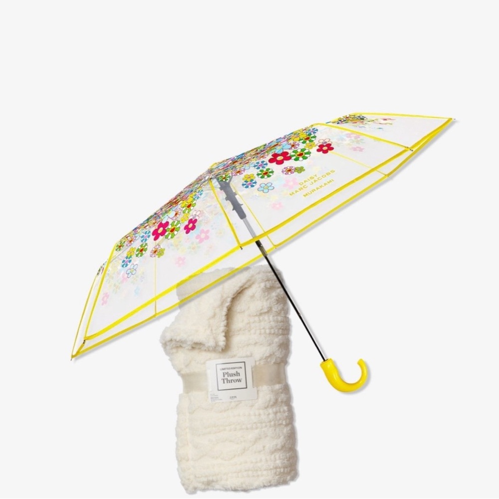 New MARC JACOBS daisy murakami umbrella with throw